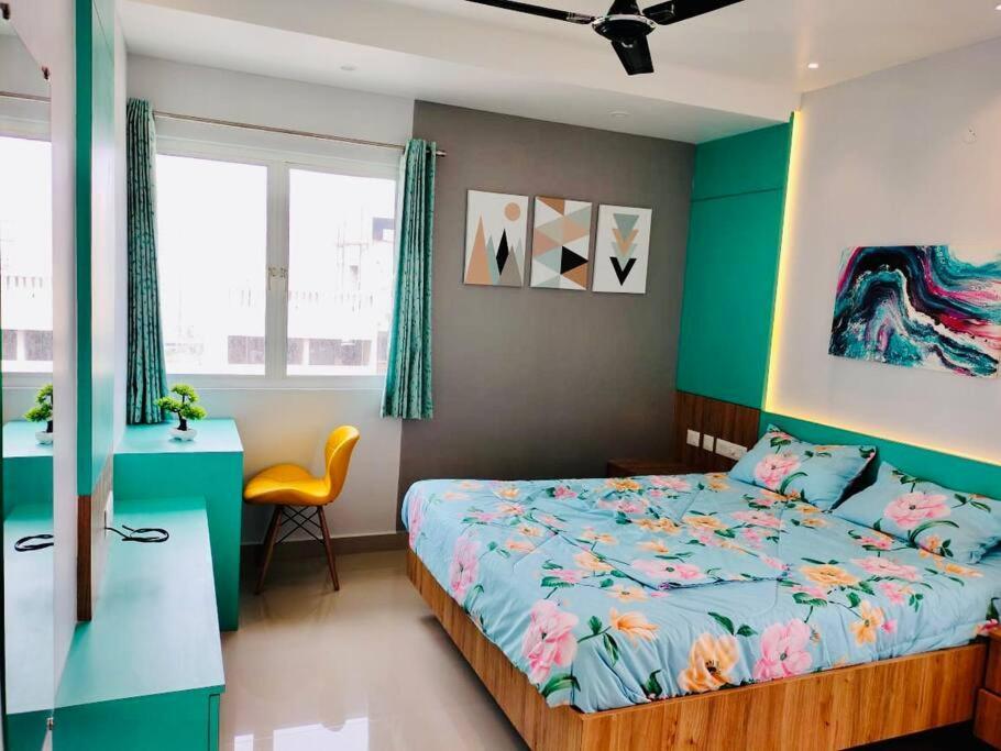 Brand New Ultra-modern Seaview In Omr! Apartment *